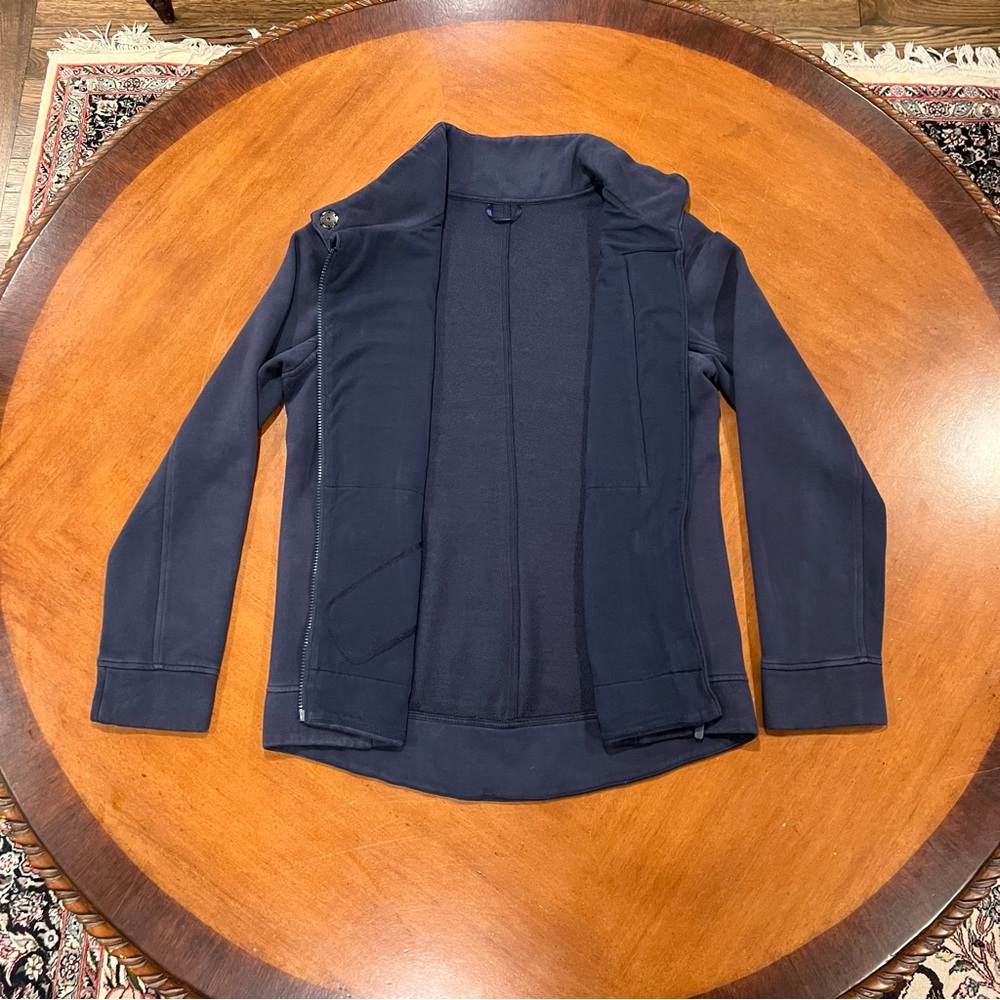 Lululemon Women’s Fleece Be True Jacket Inkwell Blue Size 8 Relaxed Fit Soft - Picture 4 of 16
